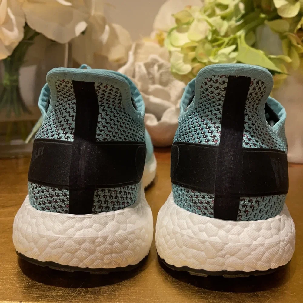 NWOT!! Adidas “SpeedFactory AM4LA Parley” Sneakers - Picture 3 of 16